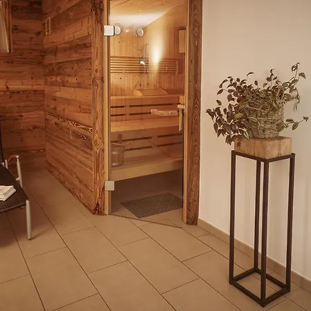 Haus Mischabel Apartmán *