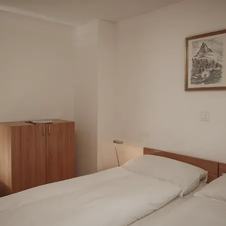 Haus Mischabel Apartmán