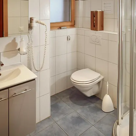 Haus Mischabel Apartamento