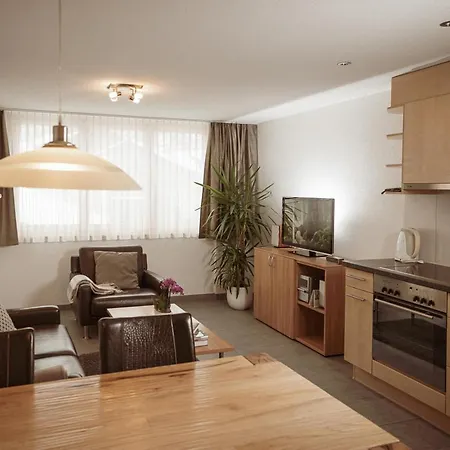 Haus Mischabel Апартаменты *