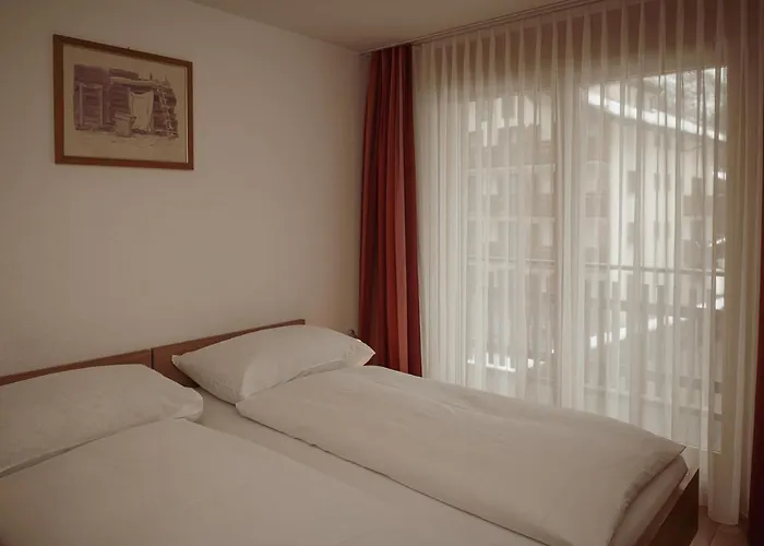 Haus Mischabel Apartmán *