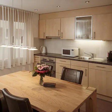 Haus Mischabel * زيرمات