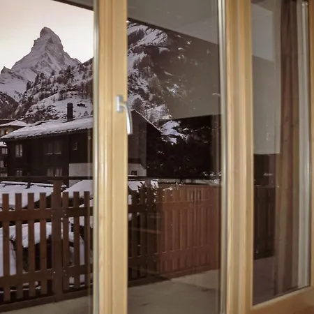 Haus Mischabel * Zermatt