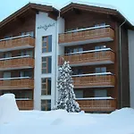 Haus Mischabel Апартаменты Церматт