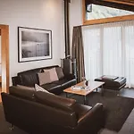 Апартаменты Haus Mischabel *