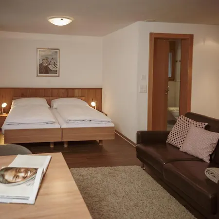 Apartment Haus Mischabel Zermatt