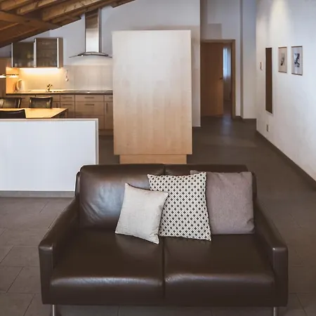 Apartment Haus Mischabel