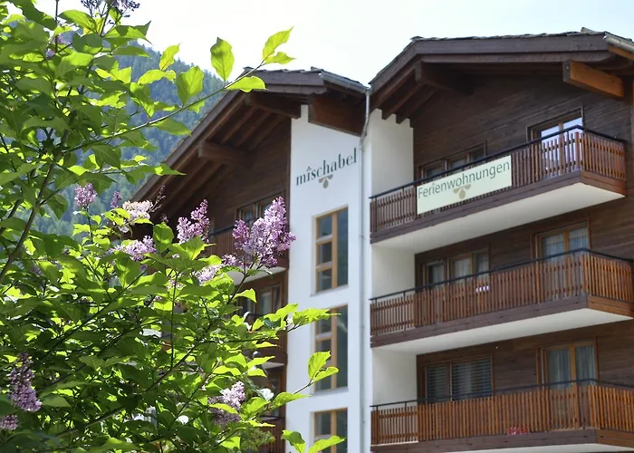 Haus Mischabel Daire *