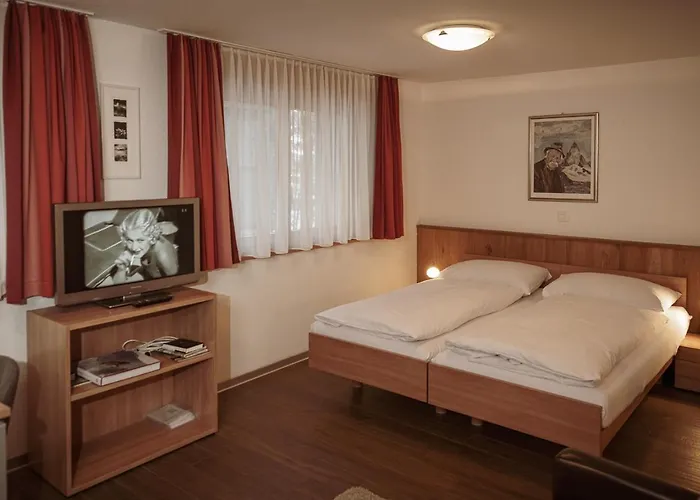 Haus Mischabel * Zermatt