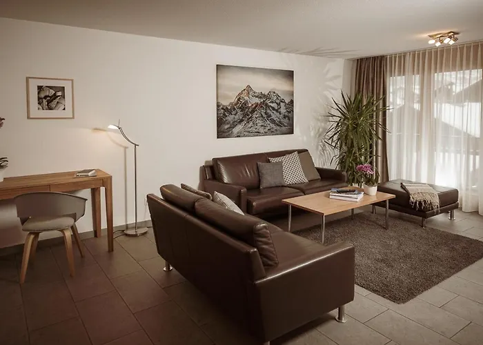 Apartment Haus Mischabel