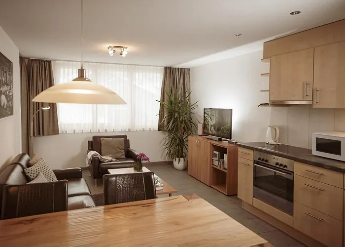 Haus Mischabel Daire *